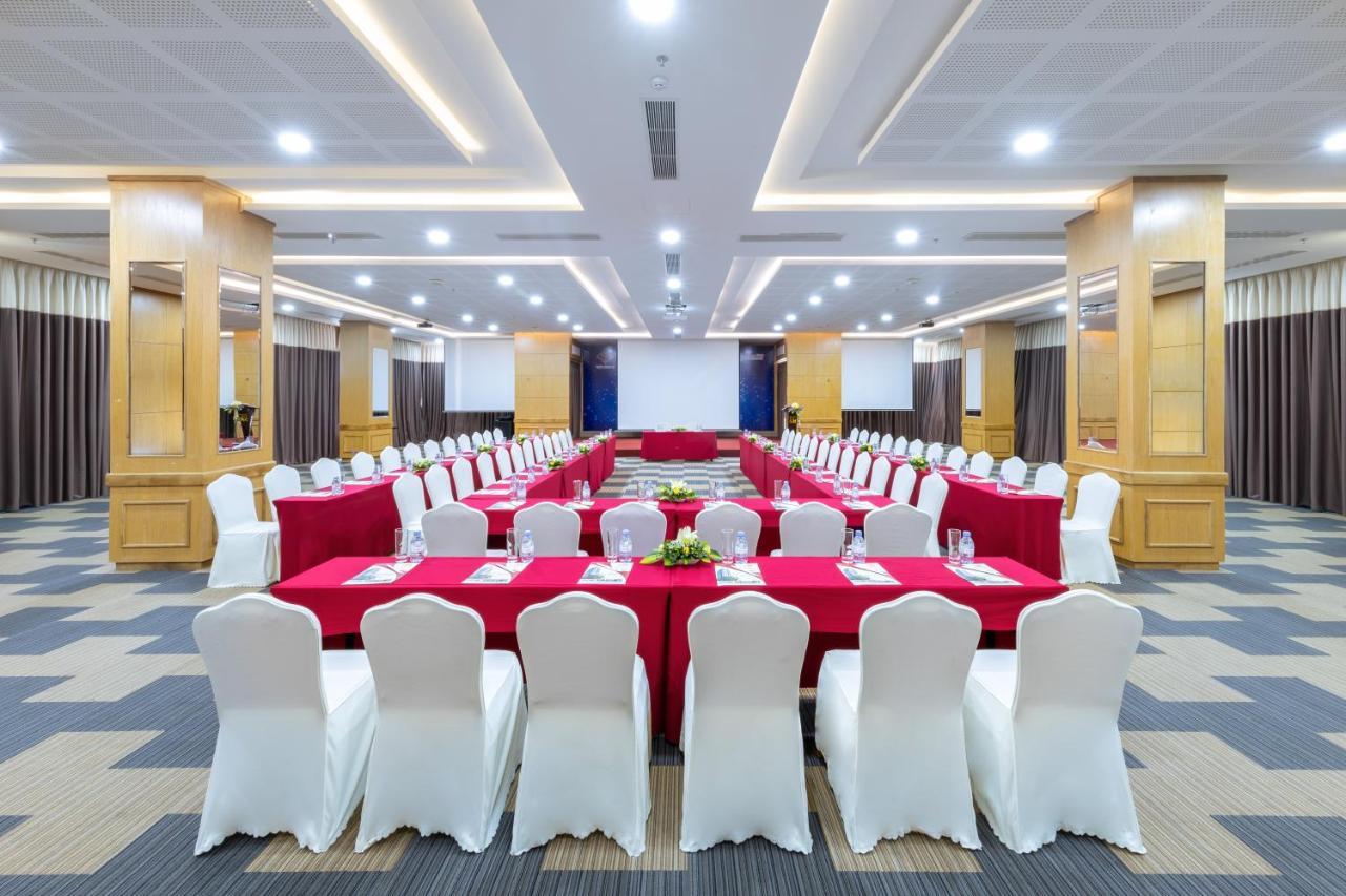 Serene Beach Hotel Danang Da Nang Exterior foto