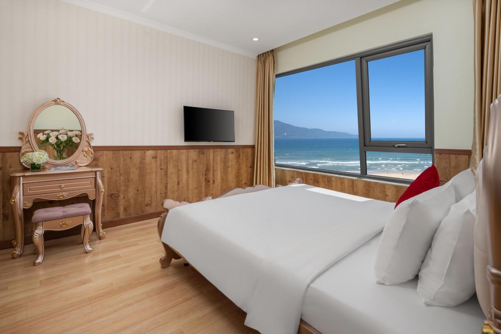 Serene Beach Hotel Danang Da Nang Exterior foto