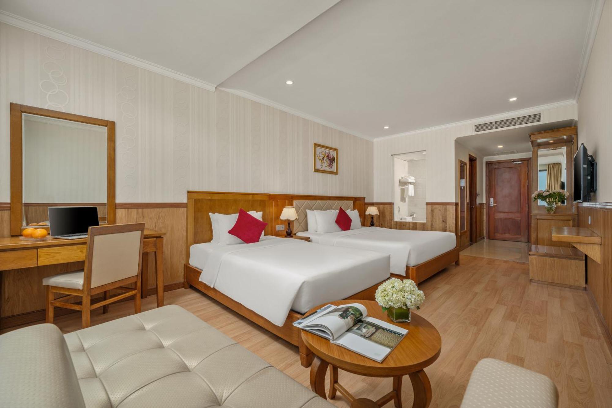 Serene Beach Hotel Danang Da Nang Exterior foto