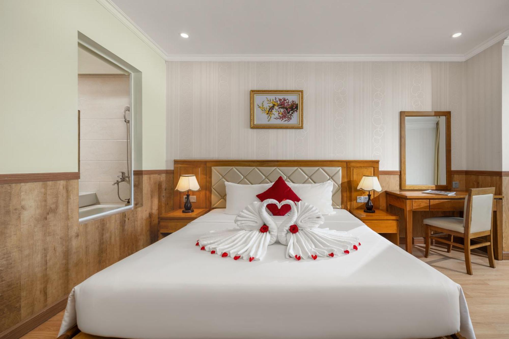 Serene Beach Hotel Danang Da Nang Exterior foto