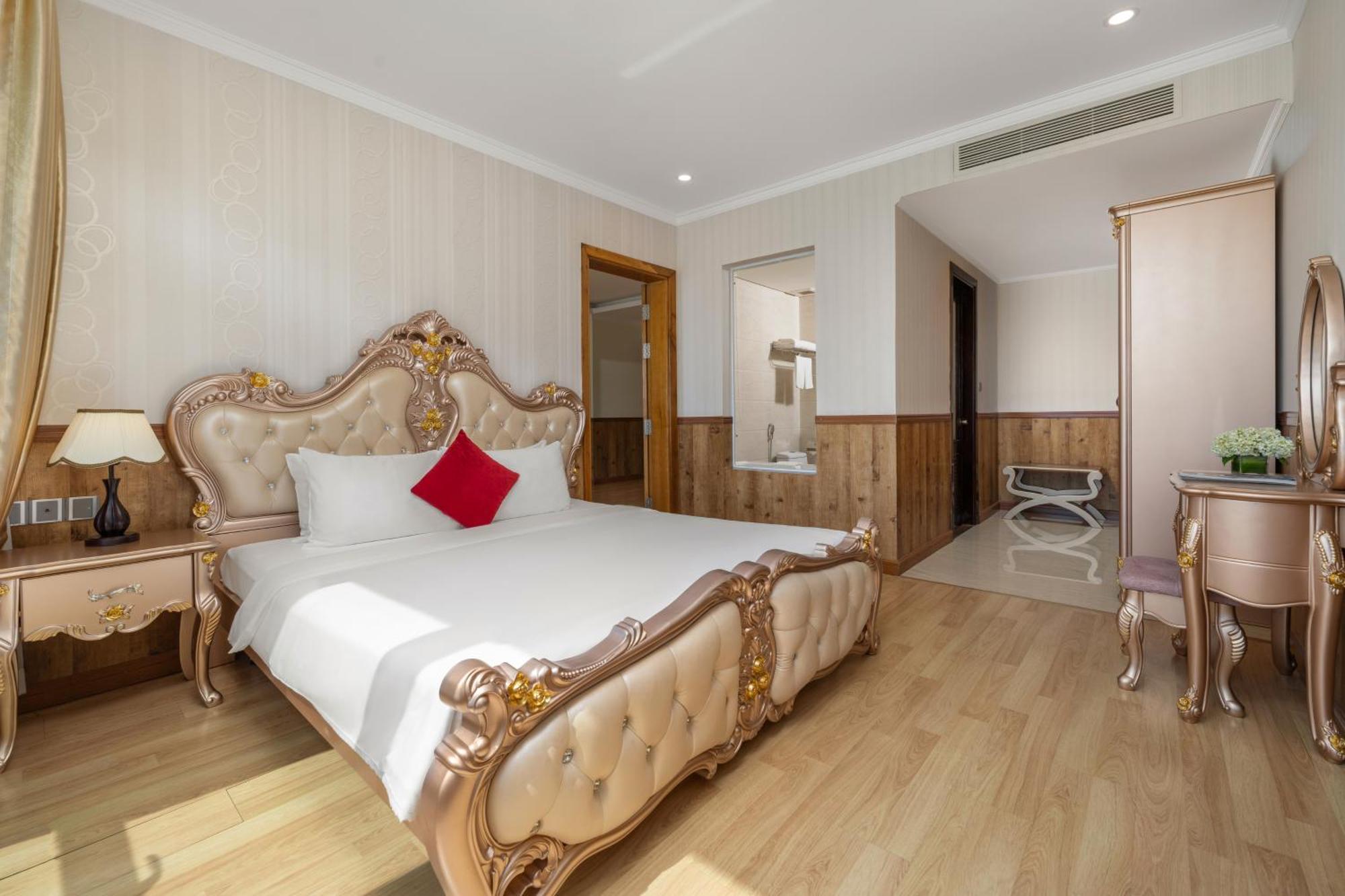 Serene Beach Hotel Danang Da Nang Exterior foto